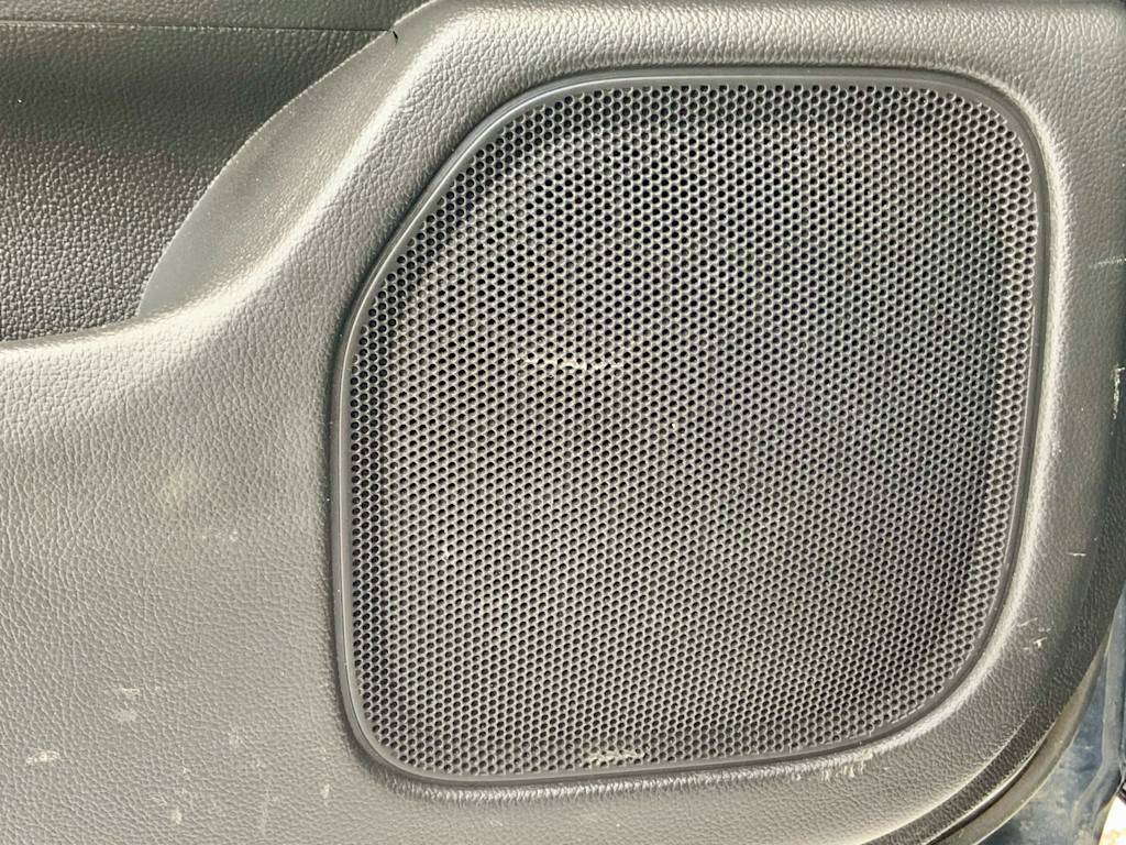 Thumbnail: 2018 Chevrolet Silverado 1500 - 46