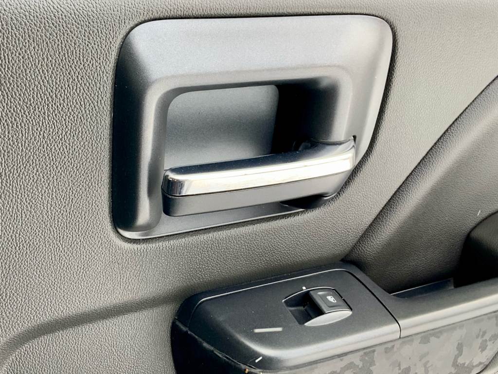 Thumbnail: 2018 Chevrolet Silverado 1500 - 45