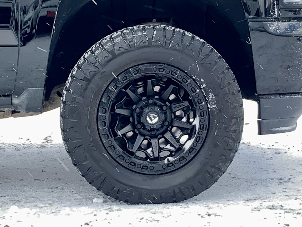 Thumbnail: 2018 Chevrolet Silverado 1500 - 8