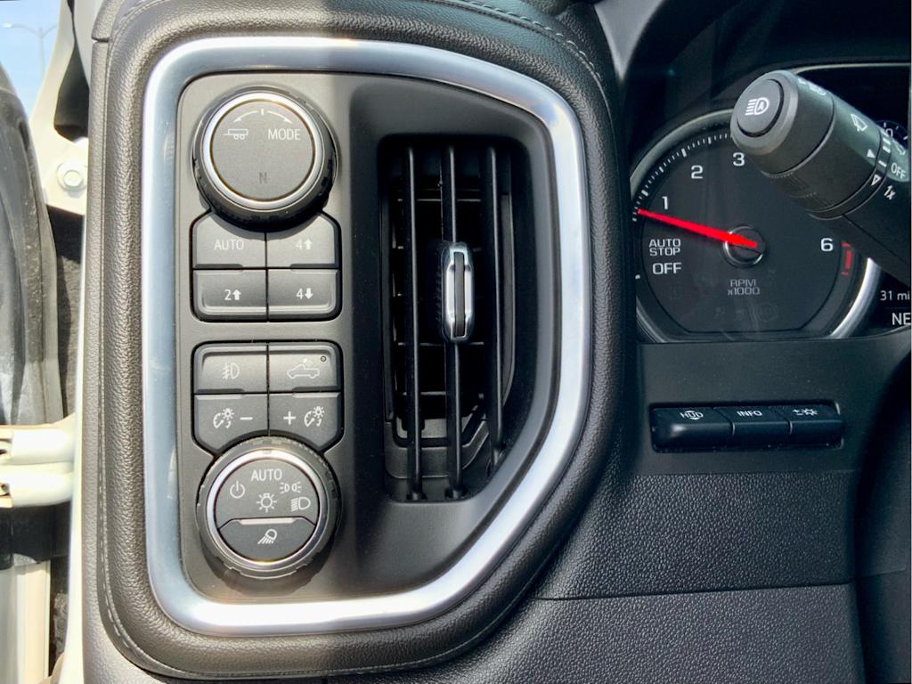 Thumbnail: 2021 Chevrolet Silverado 1500 - 47