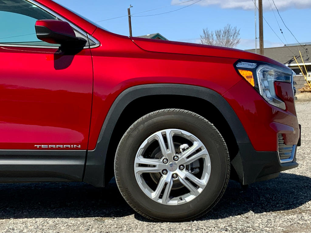 2024 GMC Terrain SLE 8