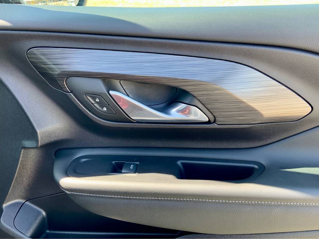 2024 GMC Terrain SLE 43