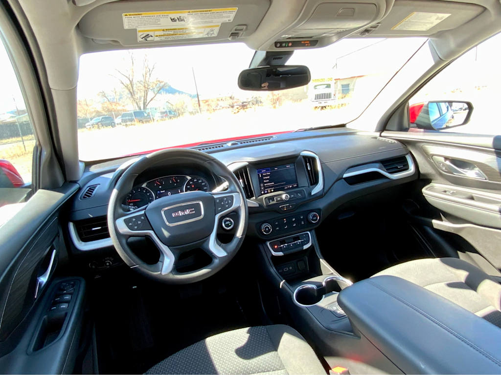 2024 GMC Terrain SLE 13