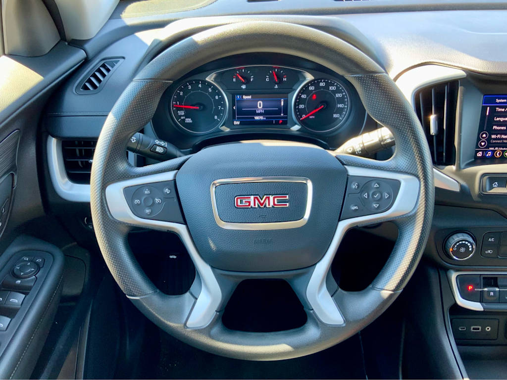 2024 GMC Terrain SLE 39