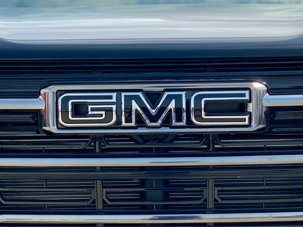 Thumbnail: 2027 GMC Terrain - 7