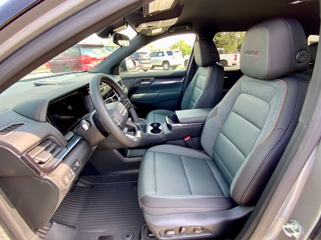 Thumbnail: 2027 GMC Terrain - 10