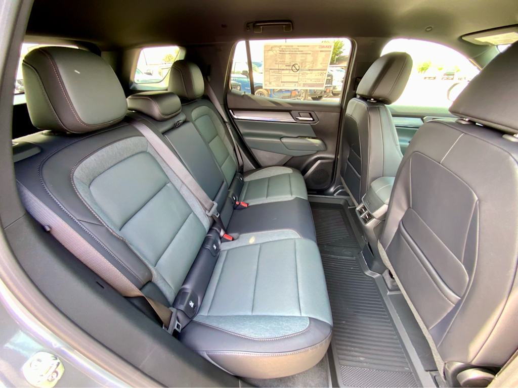 Thumbnail: 2027 GMC Terrain - 31