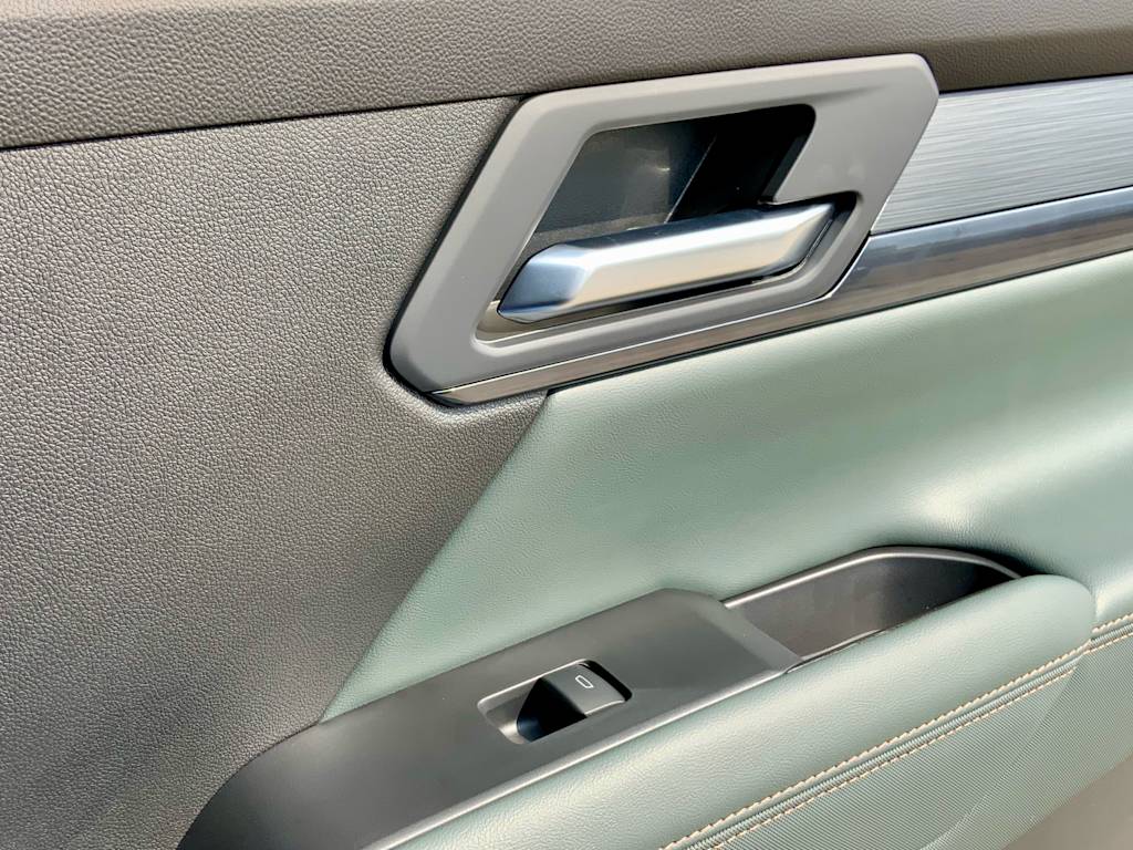 Thumbnail: 2027 GMC Terrain - 44