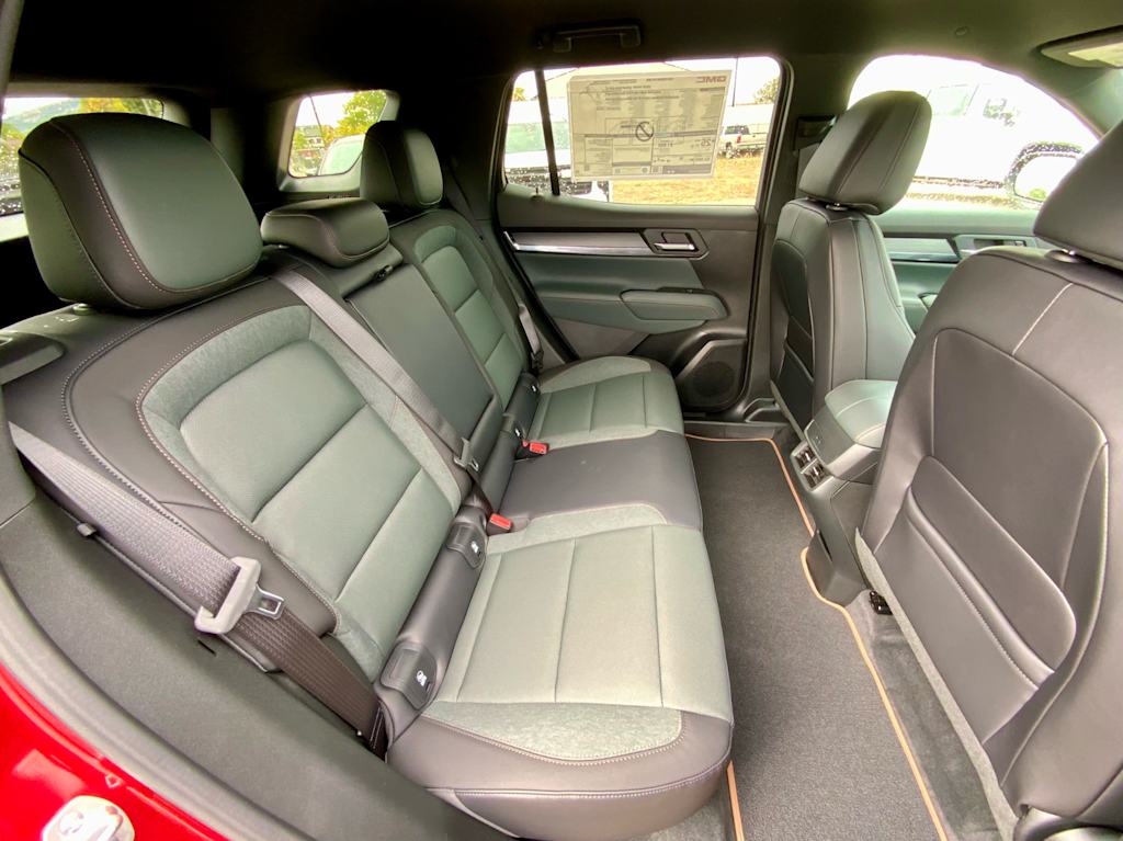 Thumbnail: 2026 GMC Terrain - 33