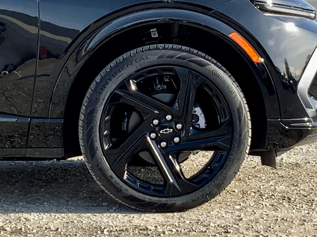 Thumbnail: 2026 Chevrolet Equinox - 26