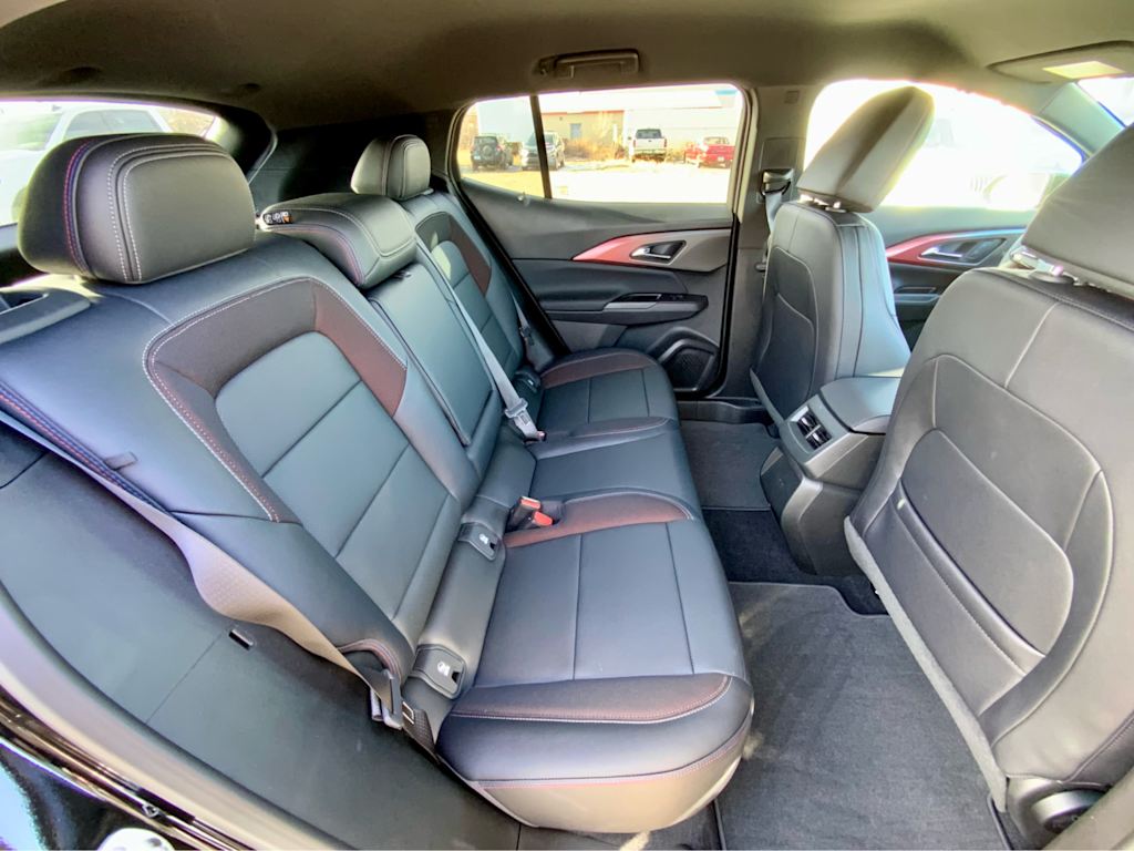 Thumbnail: 2026 Chevrolet Equinox - 32