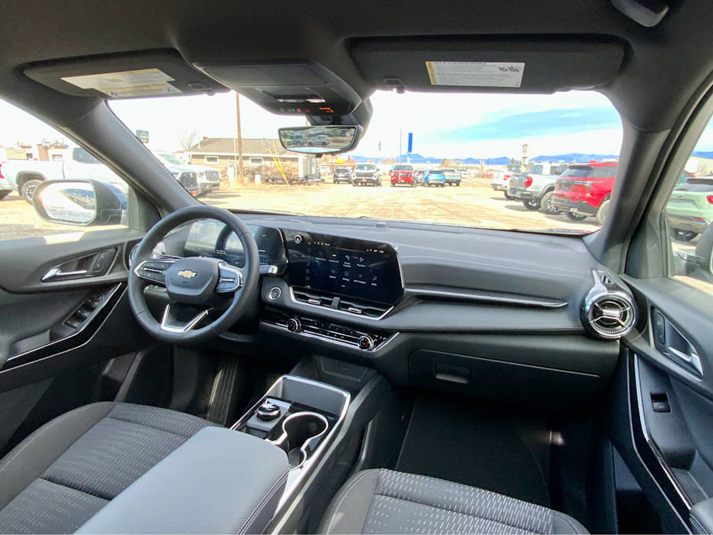 Thumbnail: 2026 Chevrolet Equinox - 13