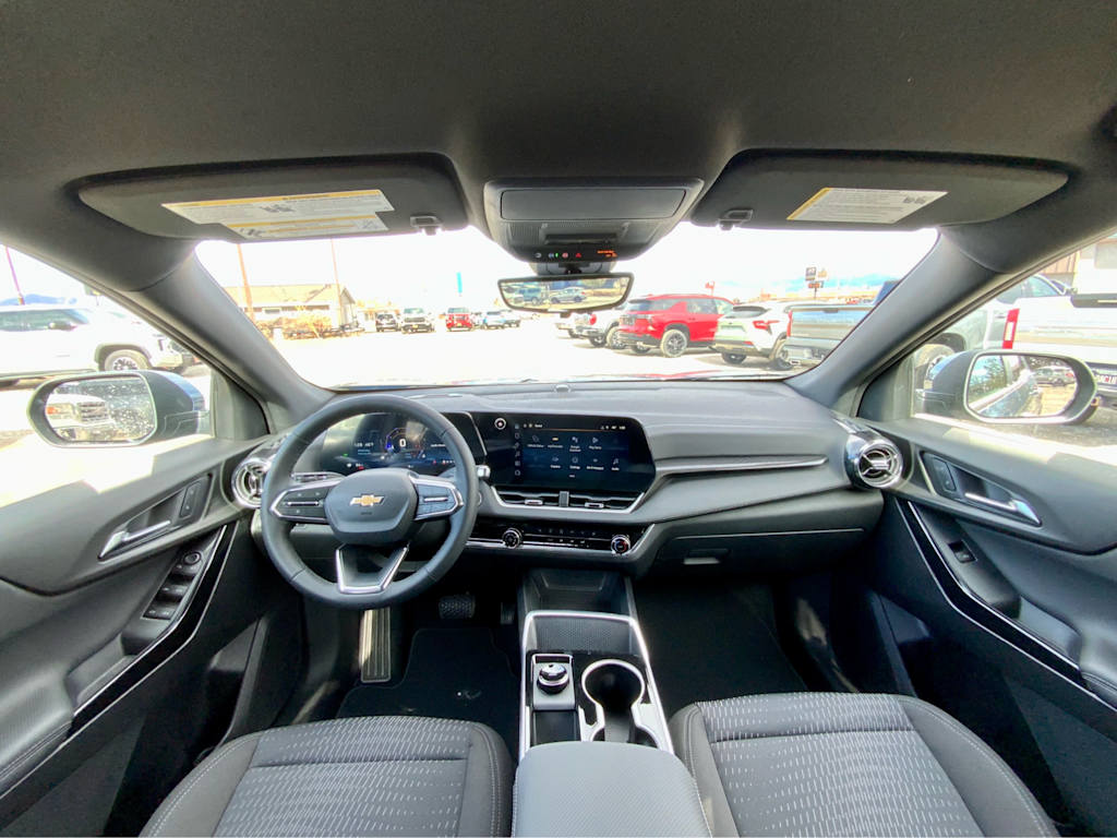 Thumbnail: 2026 Chevrolet Equinox - 2