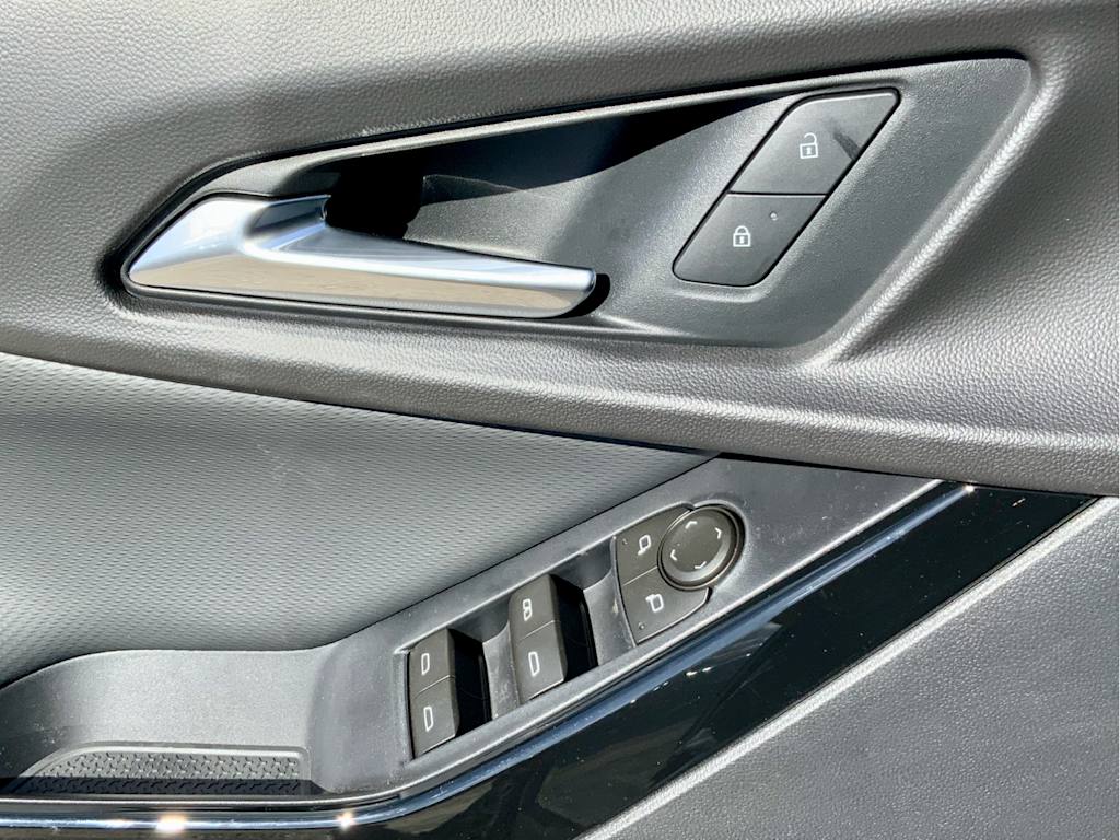 Thumbnail: 2026 Chevrolet Equinox - 48