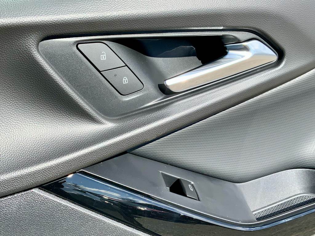 Thumbnail: 2026 Chevrolet Equinox - 49