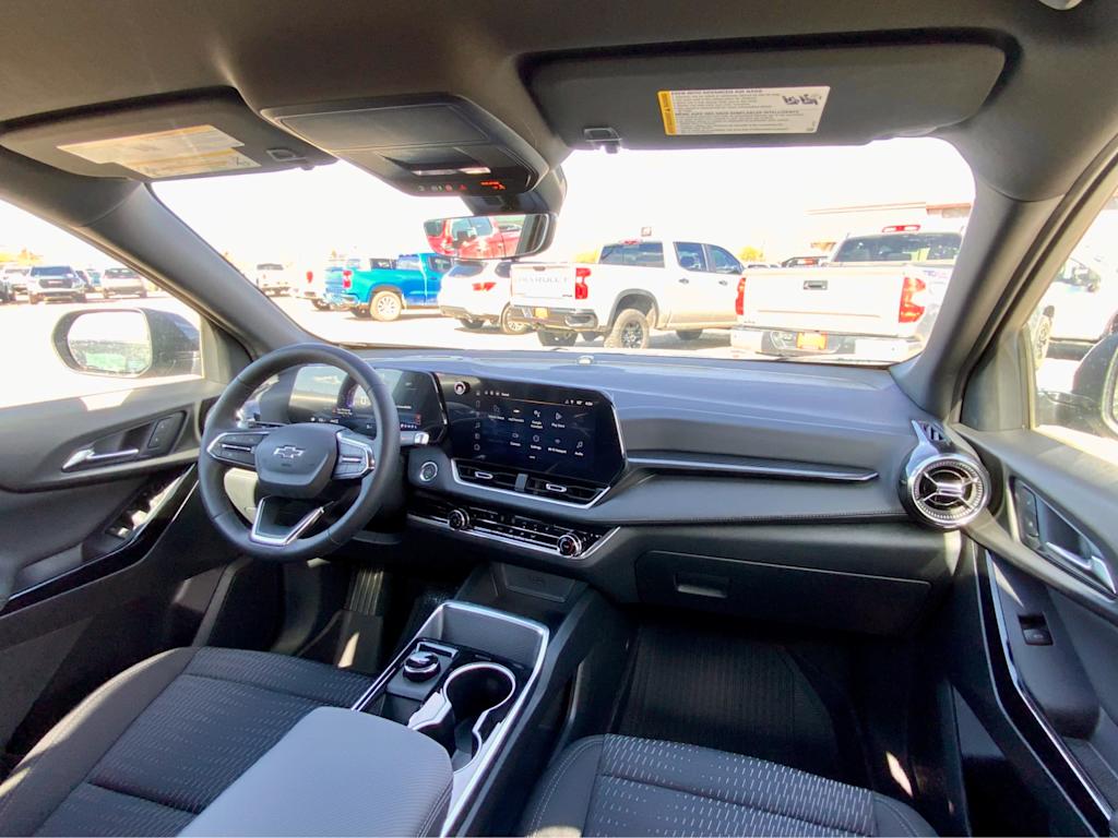 Thumbnail: 2026 Chevrolet Equinox - 13