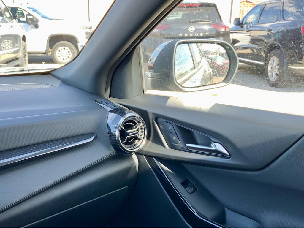 Thumbnail: 2026 Chevrolet Equinox - 37