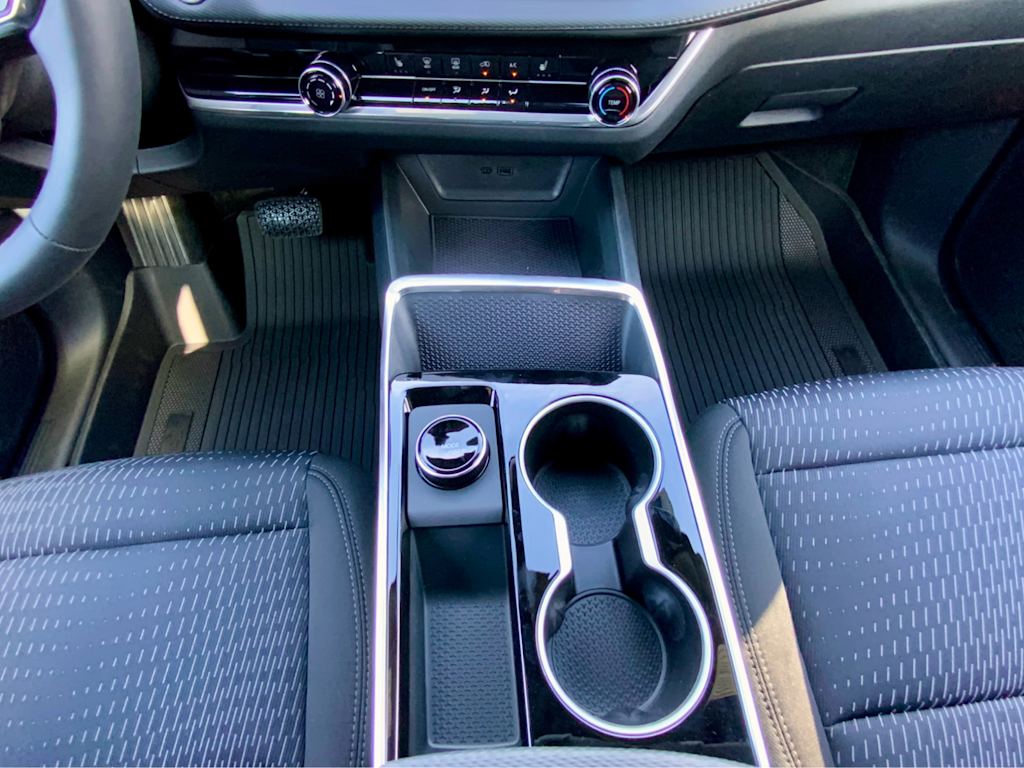 Thumbnail: 2026 Chevrolet Equinox - 43