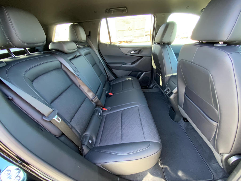 2025 Chevrolet Equinox LT 29