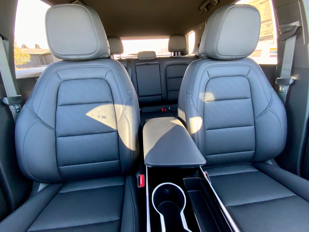 2025 Chevrolet Equinox LT 32