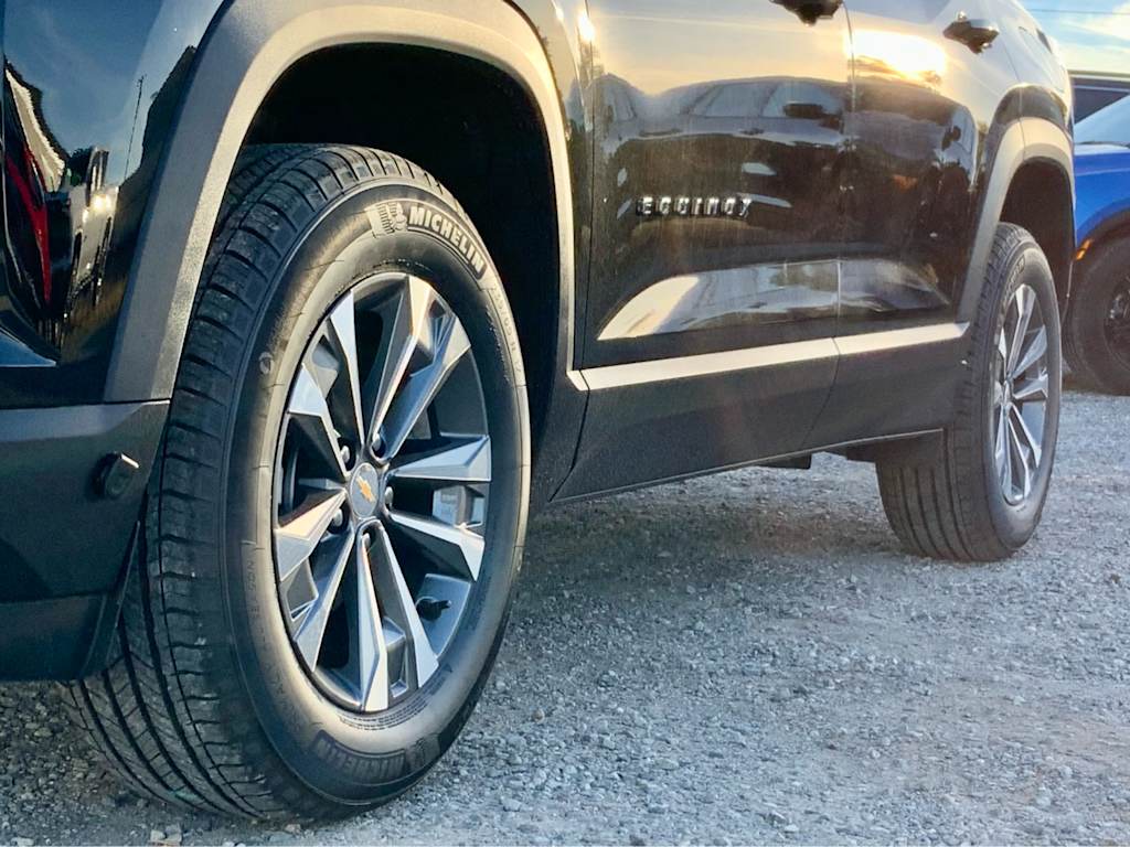 Thumbnail: 2026 Chevrolet Equinox - 8