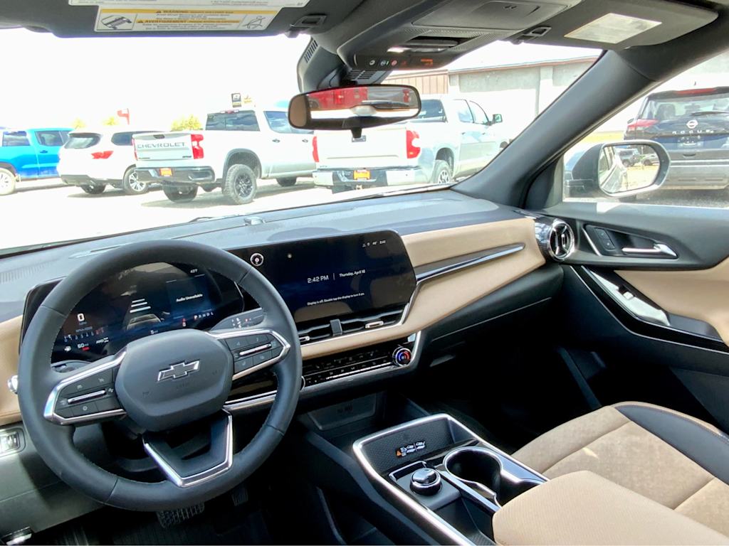 Thumbnail: 2026 Chevrolet Equinox - 14