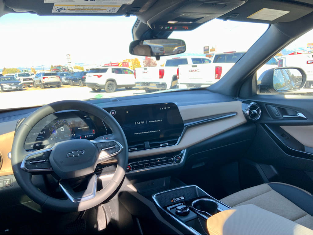 Thumbnail: 2026 Chevrolet Equinox - 14