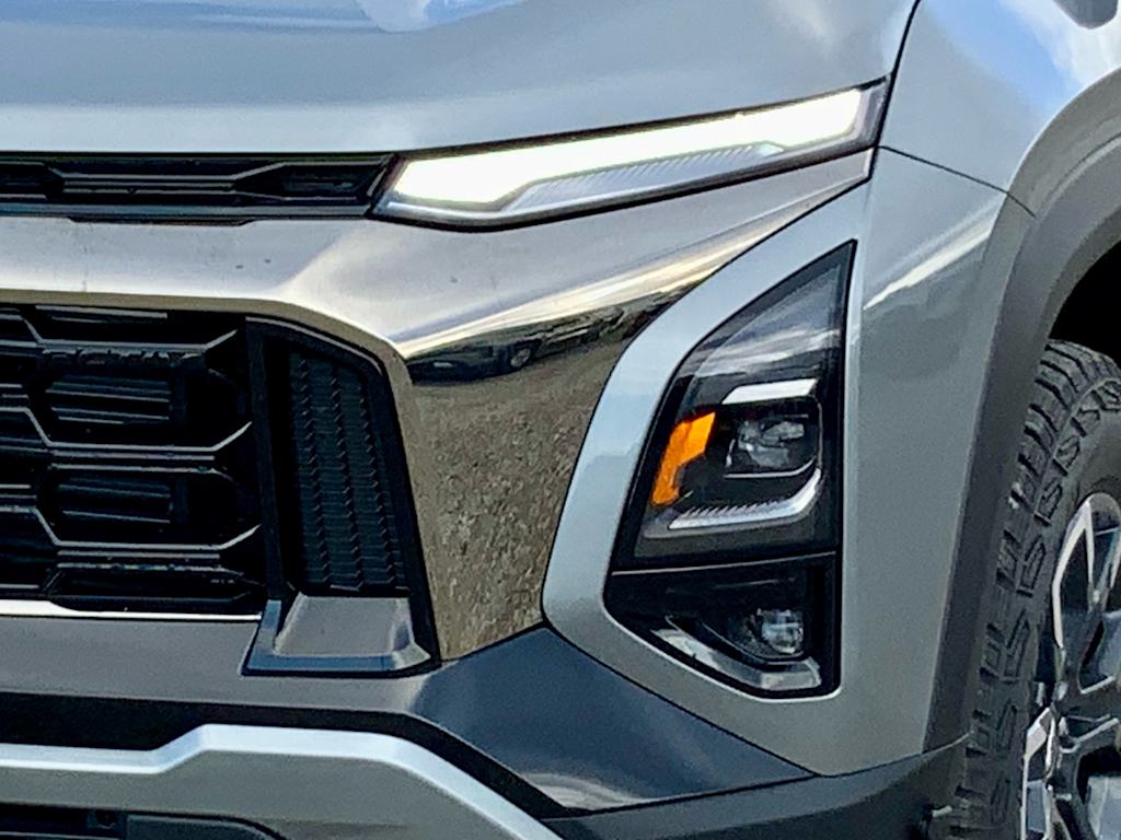 Thumbnail: 2027 Chevrolet Equinox - 26