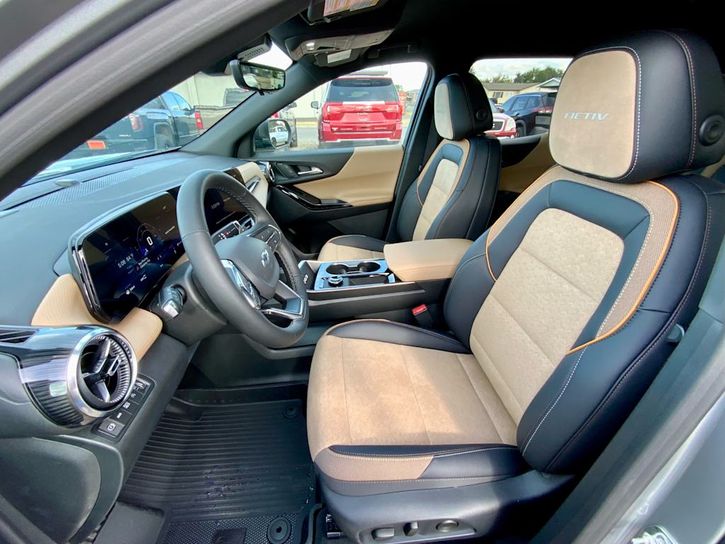 Thumbnail: 2027 Chevrolet Equinox - 10