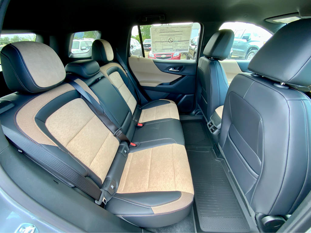 Thumbnail: 2027 Chevrolet Equinox - 12