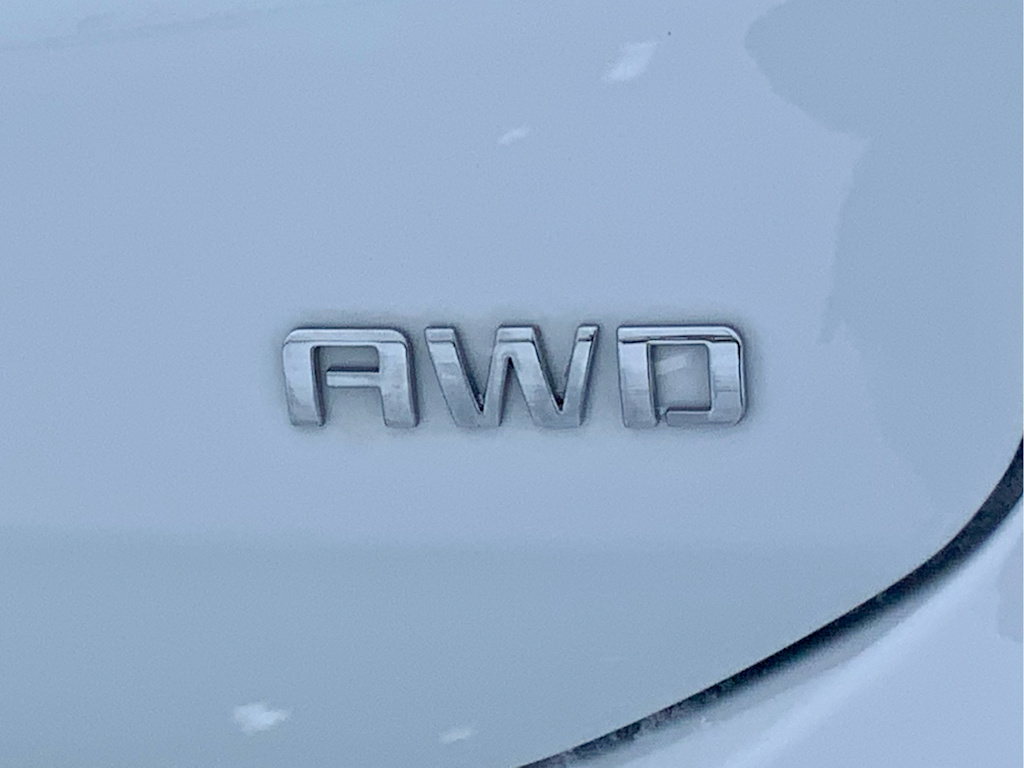 Thumbnail: 2022 Chevrolet Equinox - 28