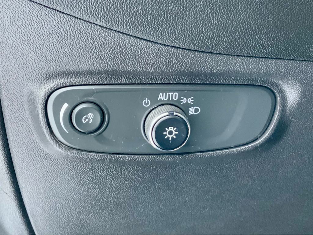 Thumbnail: 2022 Chevrolet Equinox - 43