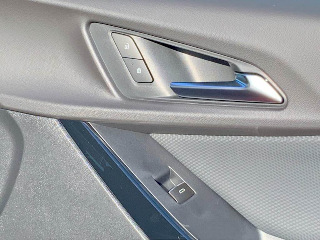 Thumbnail: 2026 Chevrolet Equinox - 50