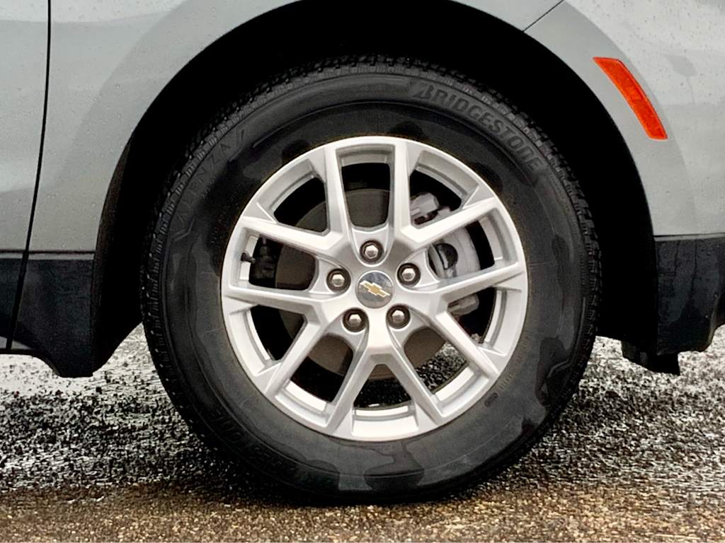 Thumbnail: 2024 Chevrolet Equinox - 28