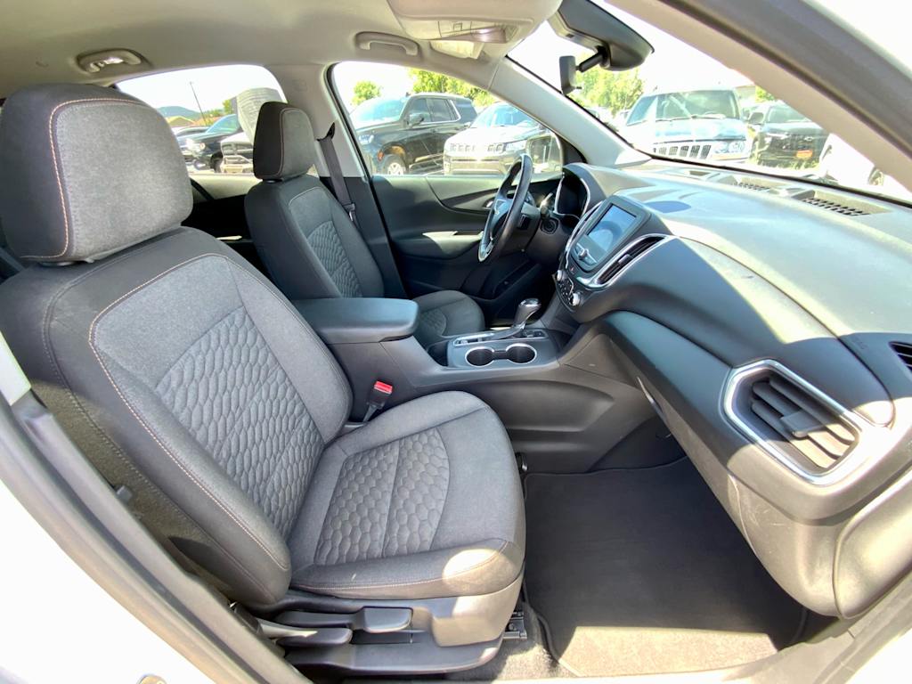Thumbnail: 2021 Chevrolet Equinox - 11