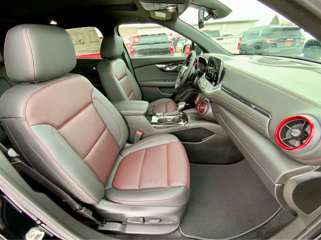 Thumbnail: 2026 Chevrolet Blazer - 11