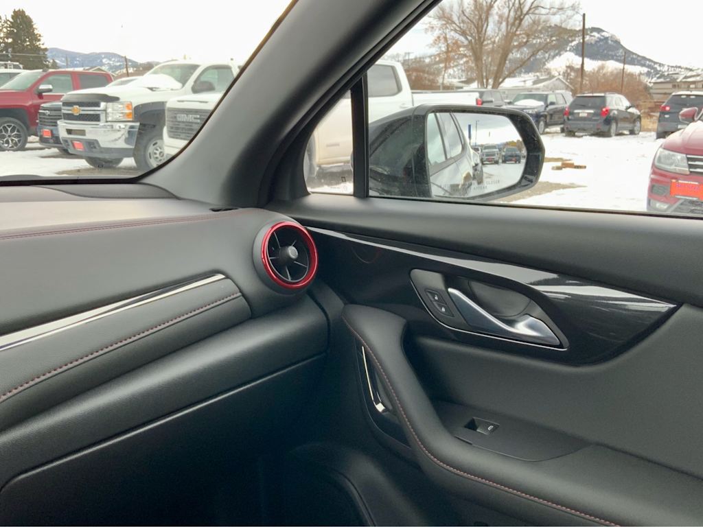 Thumbnail: 2026 Chevrolet Blazer - 37