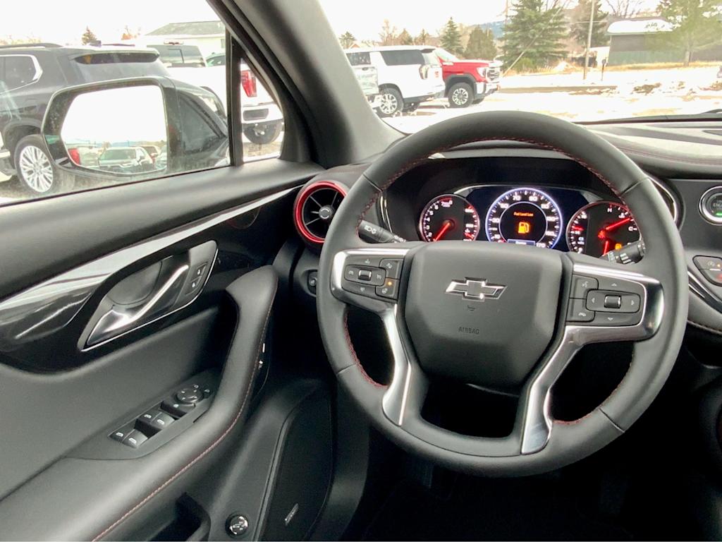 Thumbnail: 2026 Chevrolet Blazer - 38