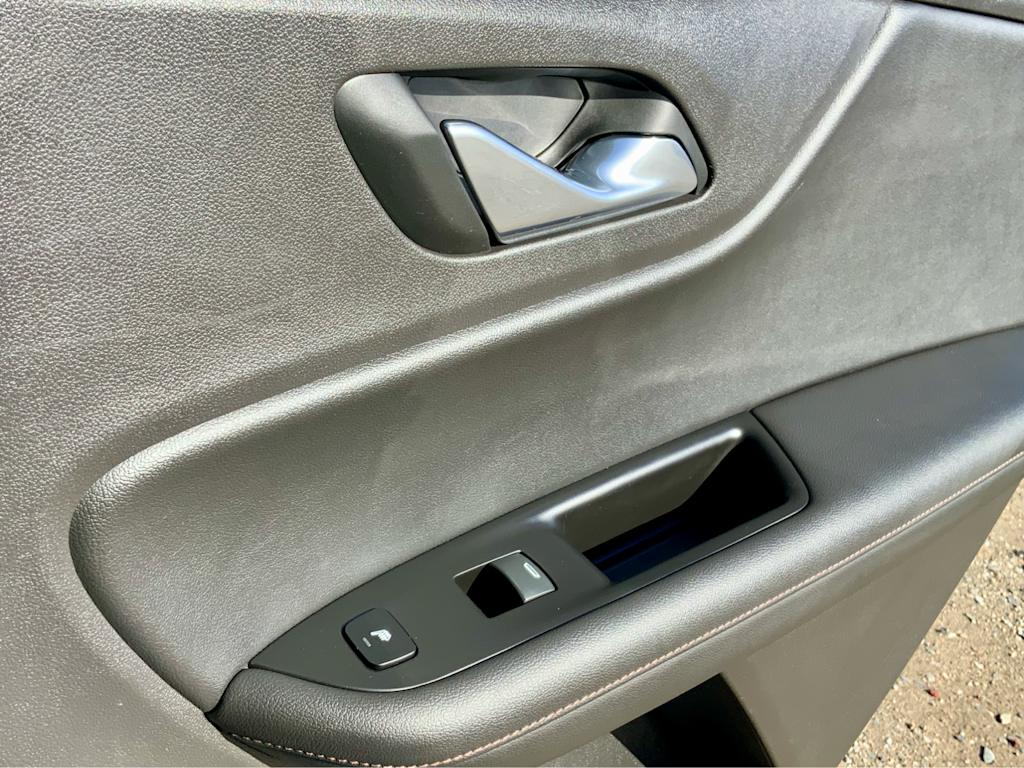 Thumbnail: 2019 Chevrolet Blazer - 52