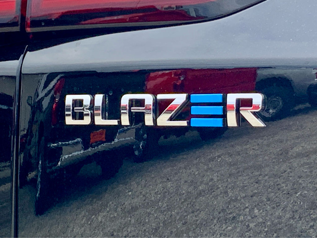 Thumbnail: 2026 Chevrolet Blazer EV - 30