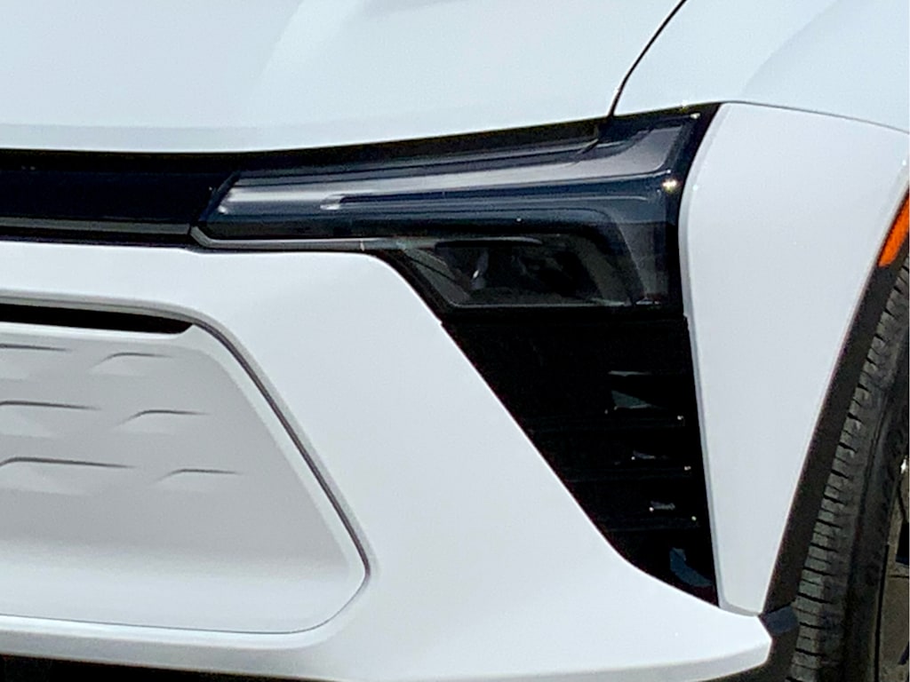 Thumbnail: 2026 Chevrolet Blazer EV - 22