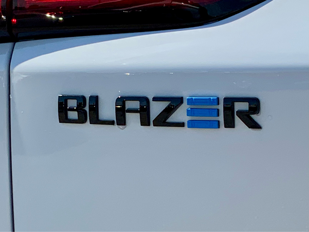 Thumbnail: 2026 Chevrolet Blazer EV - 25