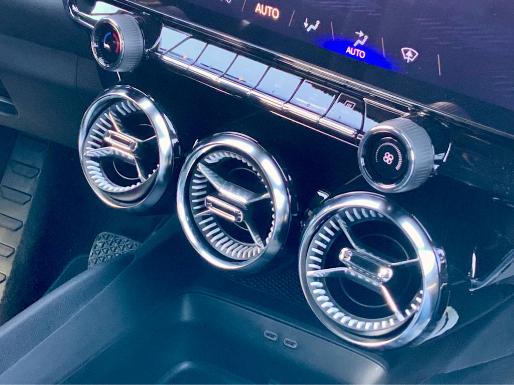 Thumbnail: 2026 Chevrolet Blazer EV - 35