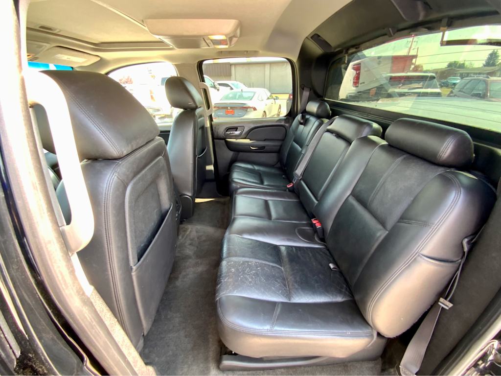 Thumbnail: 2011 Chevrolet Avalanche 1500 - 12