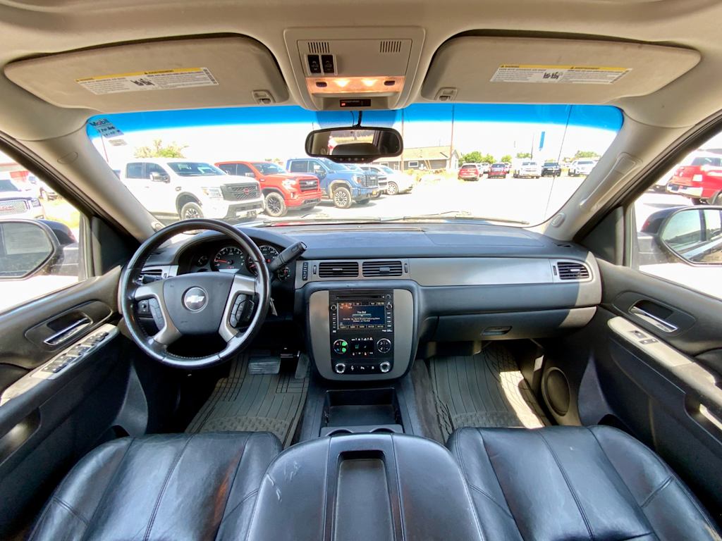 Thumbnail: 2011 Chevrolet Avalanche 1500 - 9