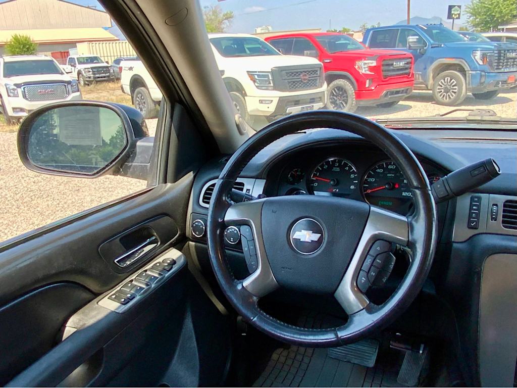 Thumbnail: 2011 Chevrolet Avalanche 1500 - 14