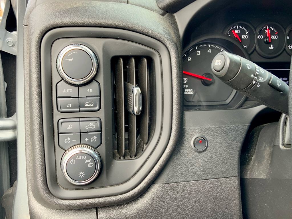 Thumbnail: 2025 GMC Sierra 1500 - 35
