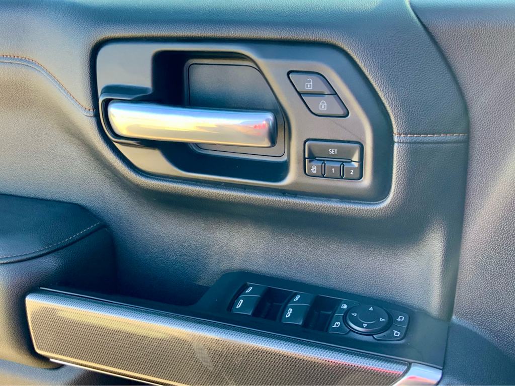 Thumbnail: 2021 GMC Sierra 1500 - 50