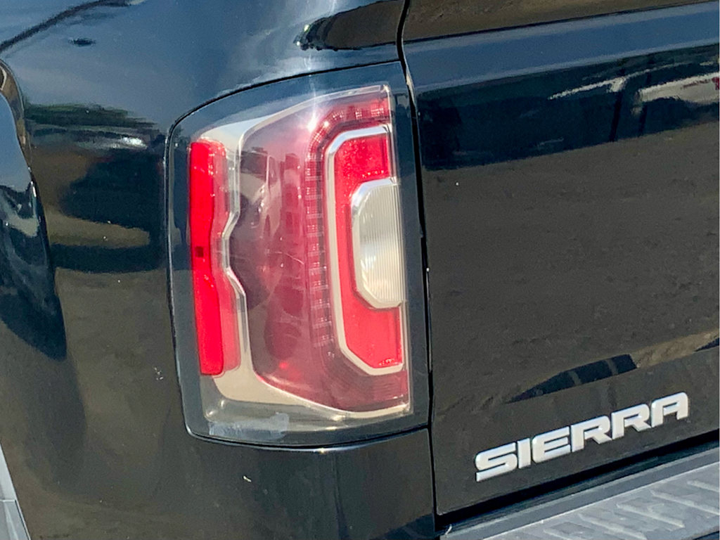 Thumbnail: 2016 GMC Sierra 1500 - 23