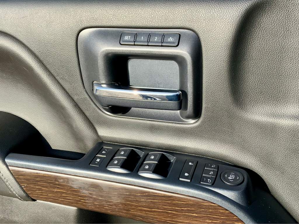 Thumbnail: 2018 GMC Sierra 1500 - 52